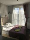 hotel_img